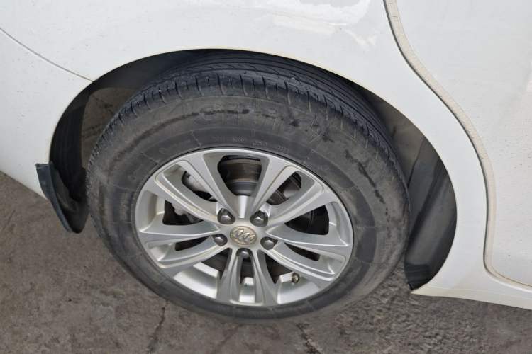 Used Buick GT 2016 15N Automatic Entry-Level Trim