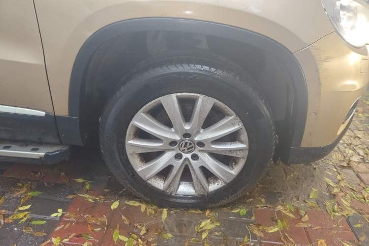 Used Volkswagen Tiguan 2012 2.0 TSI Automatic All-Wheel Drive Flagship Edition
