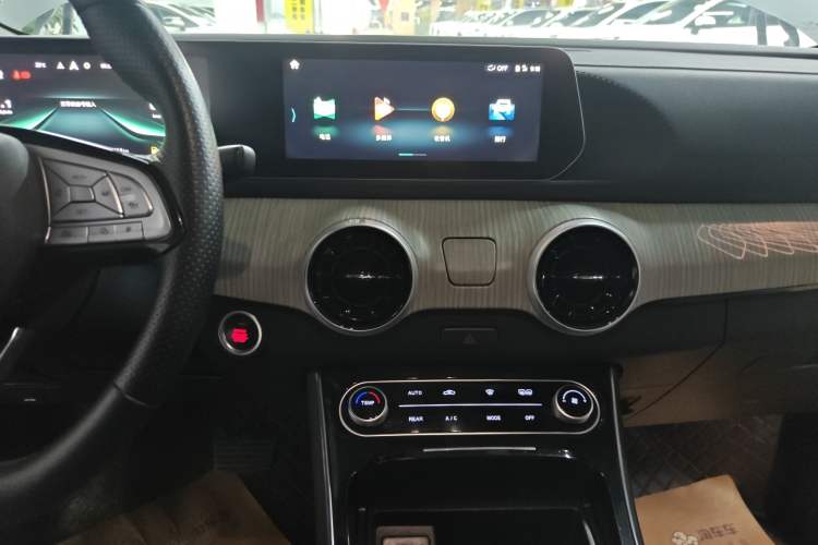 Used FORTHING Yacht 2022 1.5T DCT Chasing-the-Waves Edition
