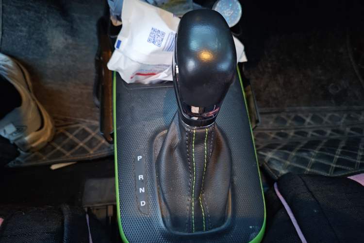 Used Roewe Clever 2021 302 km New Four-Seater Super-Efficient Version
