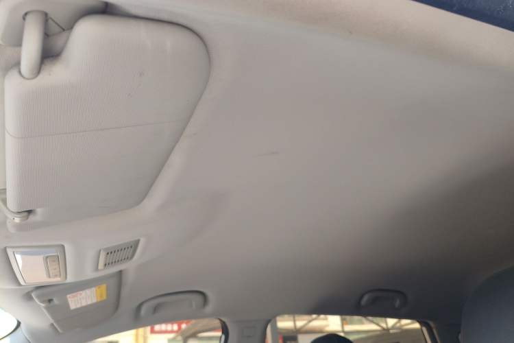 Used Roewe RX3 2018 1.6L Manual Elite Edition Headliner