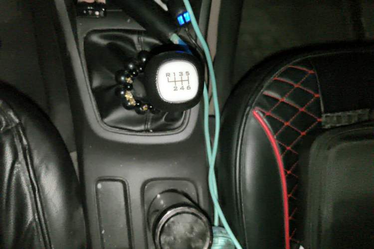 Used Wuling Hongguang 2019 1.5L S Comfort Edition China VI LAR Gear Lever