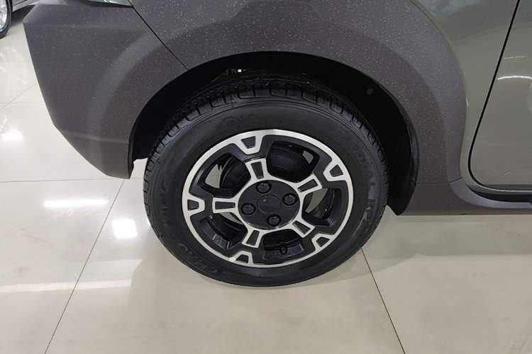 Used Geely Galaxy Panda 2025 210km Panda Rider Exterior 5