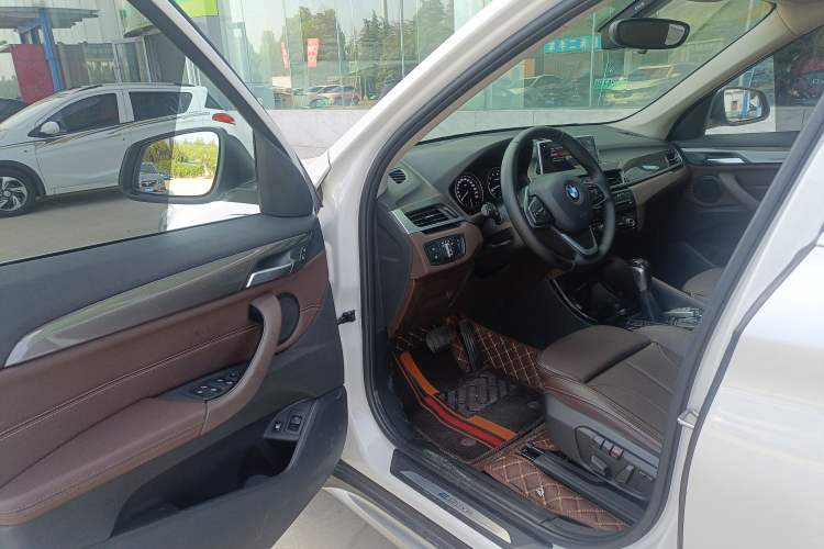 Used BMW X1 New Energy 2019 xDrive25Le Mileage Upgrade Version Driver Seat