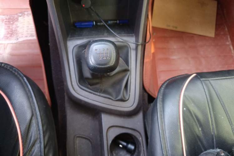 Used Wuling Hongguang V 2022 1.5L Jingqu Edition Electric-Assist LAR