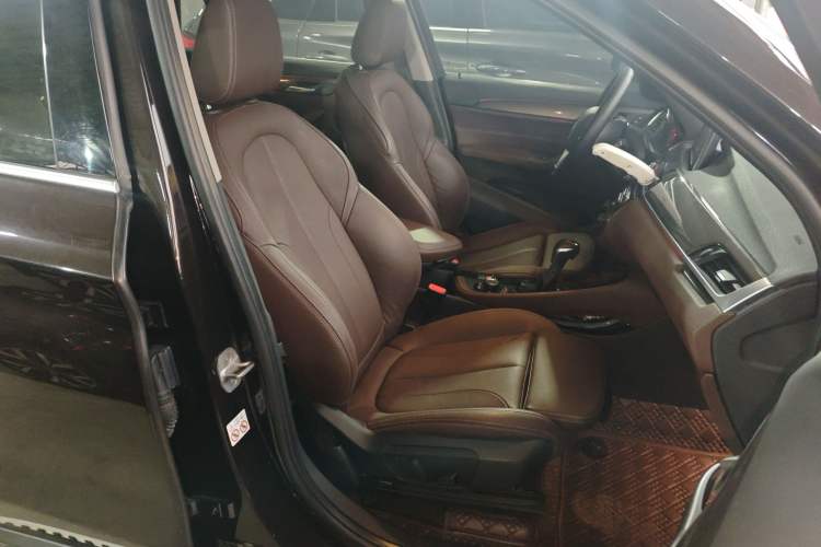 Used BMW X1 2018 sDrive18Li Luxury Model
