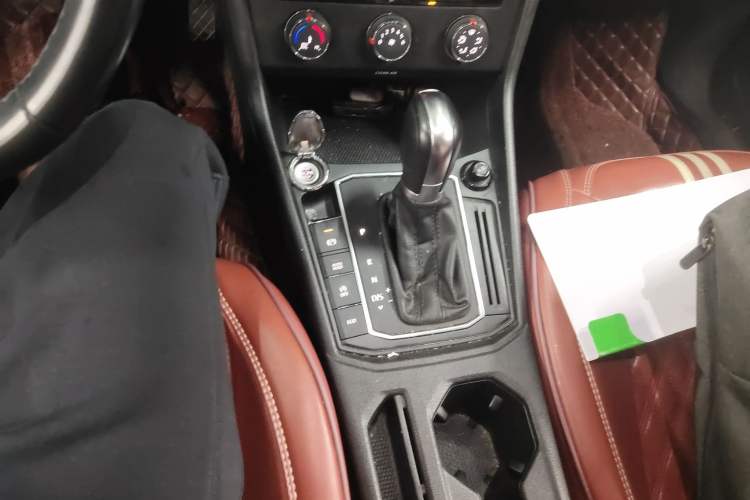 Used Volkswagen Lavida 2023 280TSI DSG Starry Sky Deluxe Edition Gear Lever