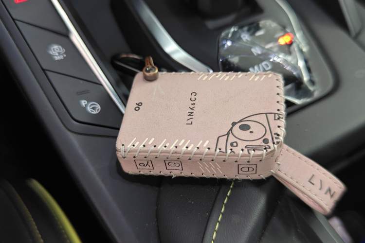 Used Lynk & Co 06 2023 Remix 1.5T Hero
