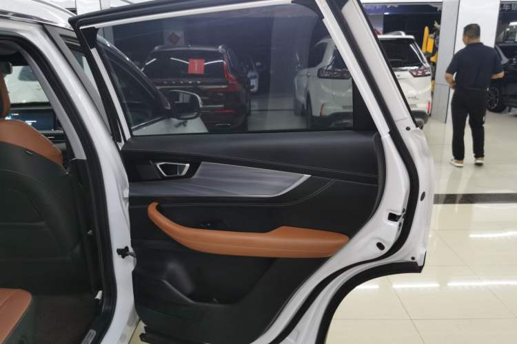 Used Chery Tiggo 8 PLUS 2021 290TGDI DCT Haoyao Edition