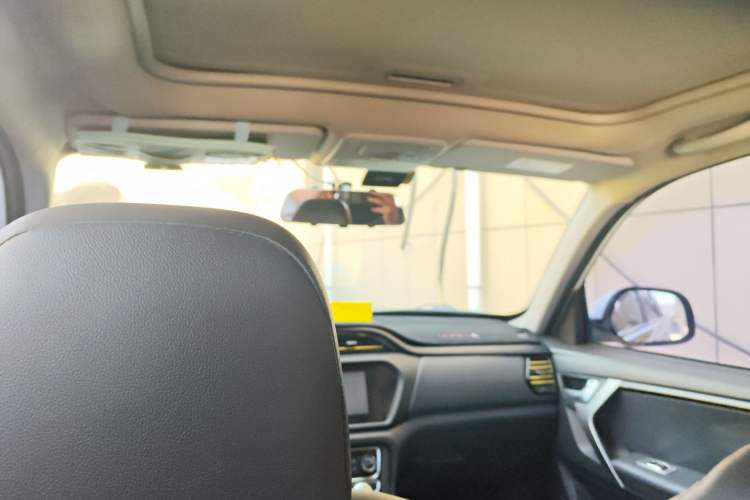 Used Chery Tiggo 3 2016 1.6L Manual ZhiShang Edition Headliner