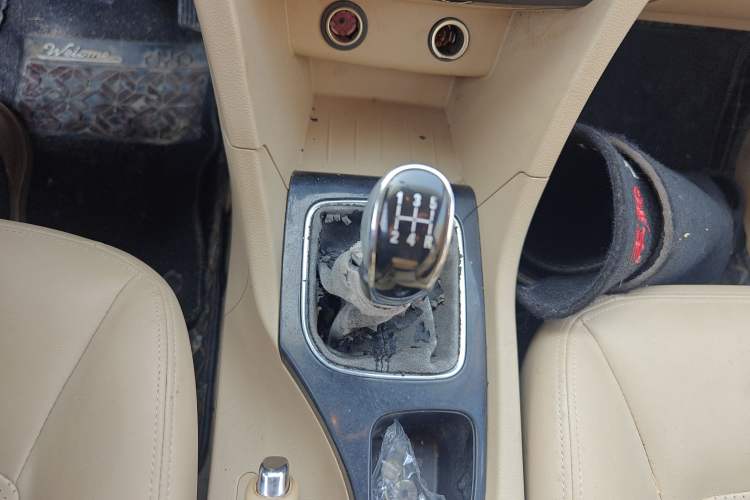 Used Baojun 730 2016 1.5L Manual Comfort Version 7 Seats China V Emission Standard