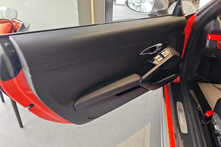 Used Porsche 718 2018 Boxster 2.0T