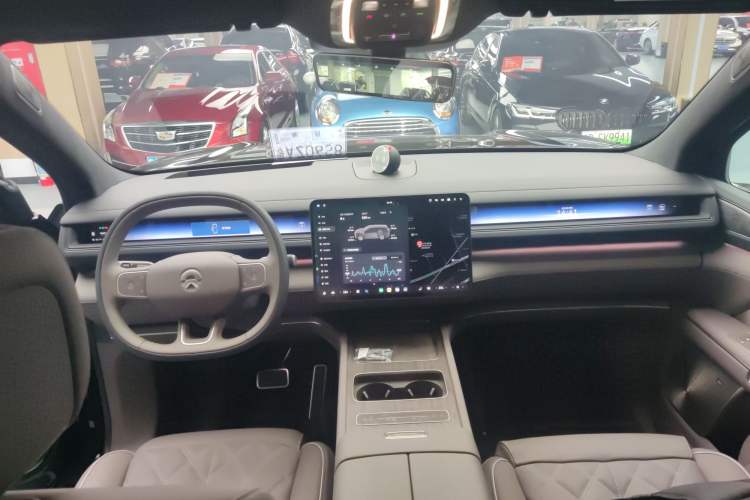 Used Nio ES8 2026 Model 7-seat Executive Luxury Edition Center Console