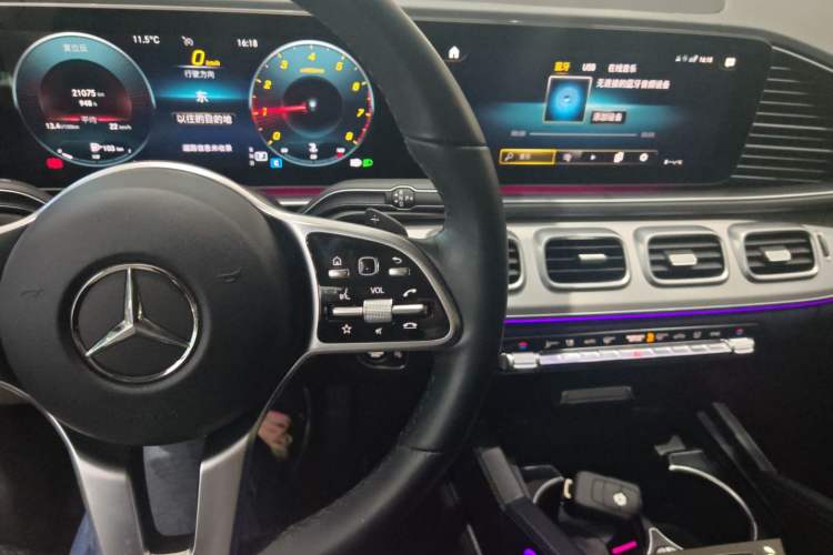 Used Mercedes-Benz GLE 2022 Refreshed GLE 350 4MATIC Coupe SUV Luxury Edition
