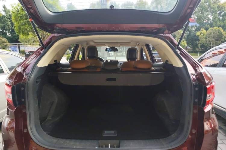 Used Soueast DX7 2017 1.5T Manual Triumph Edition