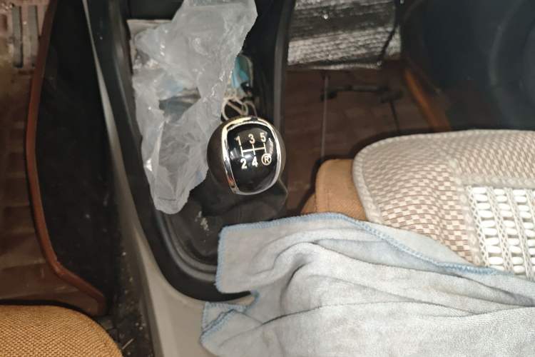 Used FAW Xiali N5 2014 1.0L Manual Standard Edition