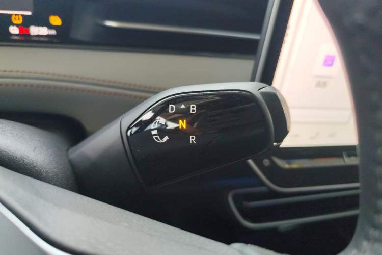 Used Volkswagen ID.7 VIZZION 2024 AIR model
