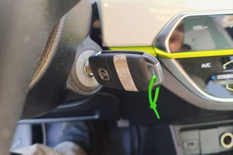 Used Oshan Benni E-Star 2022 Qingxin Edition Colorful Model Lithium-NMC