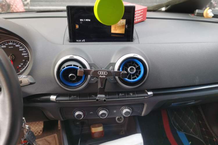 Used Audi A3 2017 Sportback 35 TFSI Fashion Model
