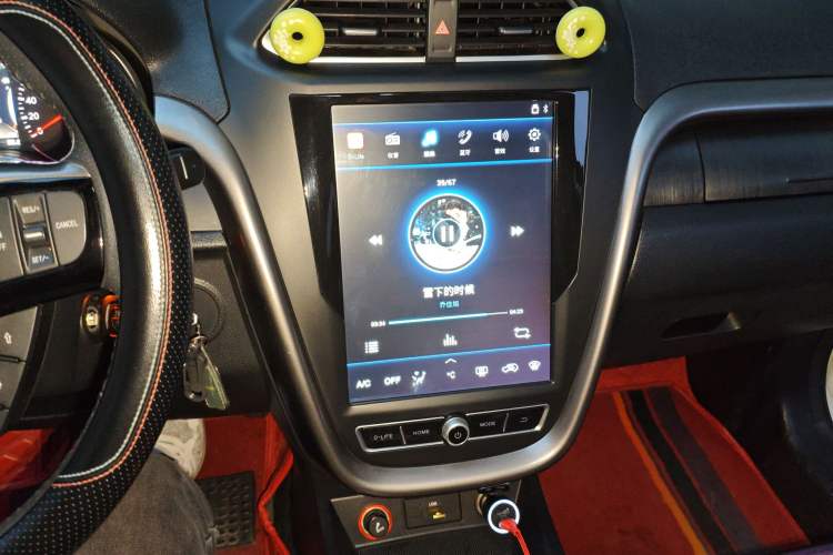 Used Bestune X80 2018 Live Edition 2.0L Manual Luxury Model
