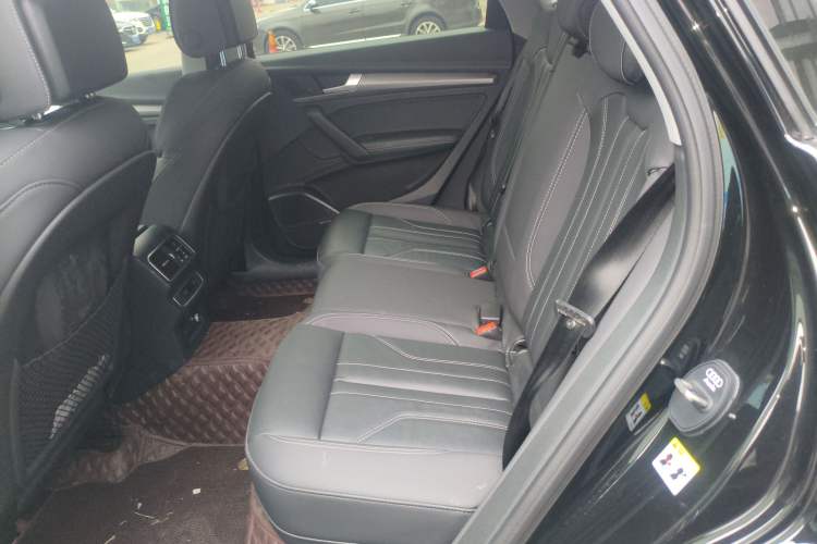 Used Audi Q5L 2022 Updated 45T Luxury Dynamic Version