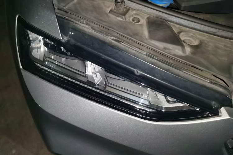 Used Wey VV7 2019 Upgraded Model 2.0T Flagship Version China VI