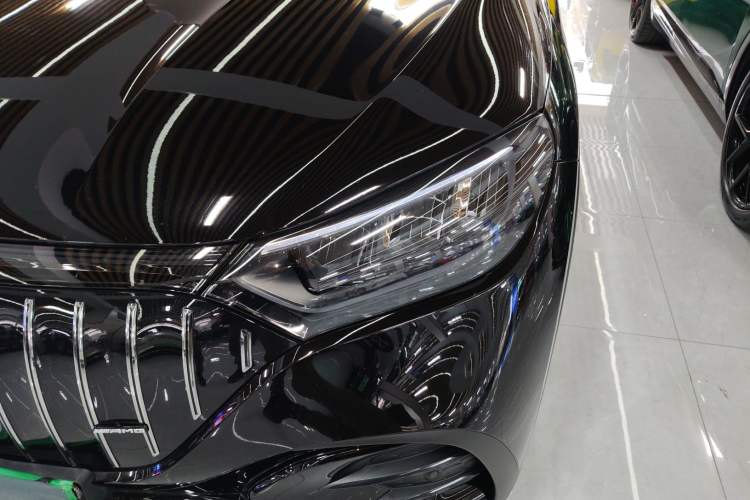 Used Mercedes-Benz EQE SUV 2024 500 4MATIC Pioneer Edition Left Front Headlight