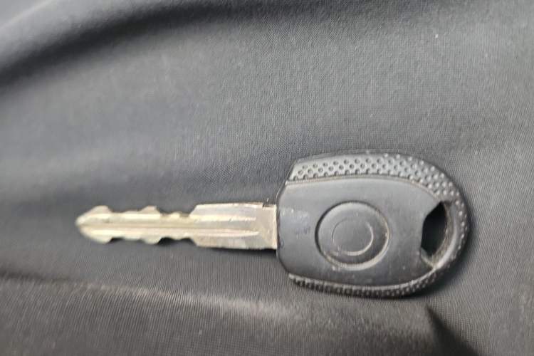 Used Bestune B50 2013 1.6L manual luxury version
