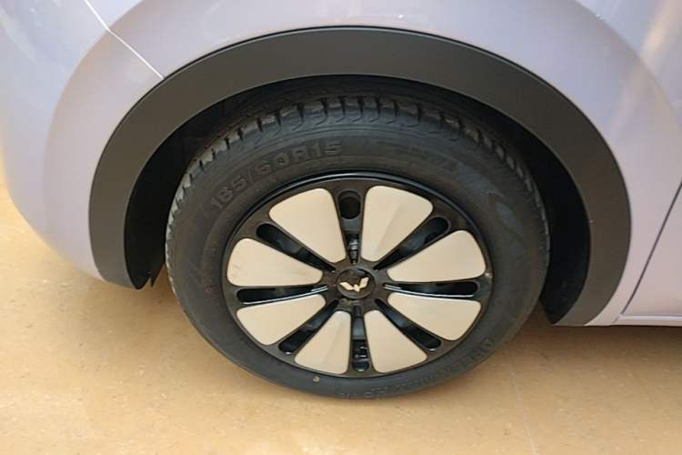 Used Wuling Bingo 2025 410 km Lingxi Deluxe Edition
