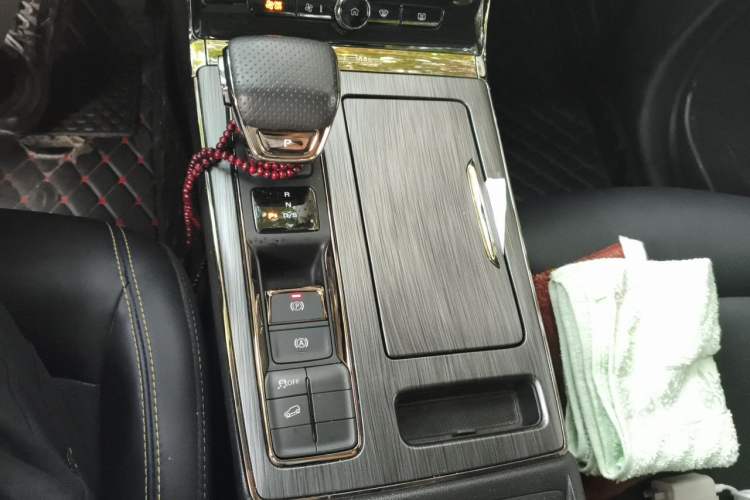 Used Roewe RX5 2021 PLUS 330TGI Automatic National Style Smart Enjoyment Edition
