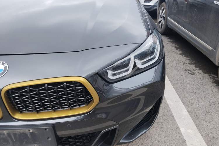 Used BMW X2 2023 xDrive 25i Shining Edition
