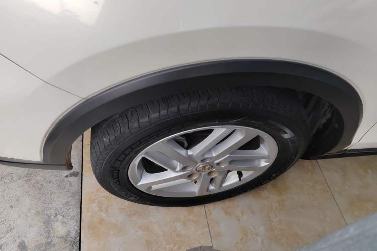 Used Venucia T60 2020 1.6L CVT Smart Drive Version China VI Standard