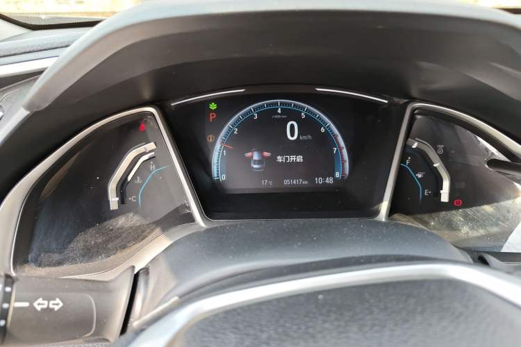 Used Honda Civic 2016 220TURBO CVT Luxury Edition
