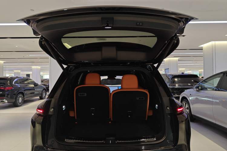 Used Li Auto L8 2024 Pro Model