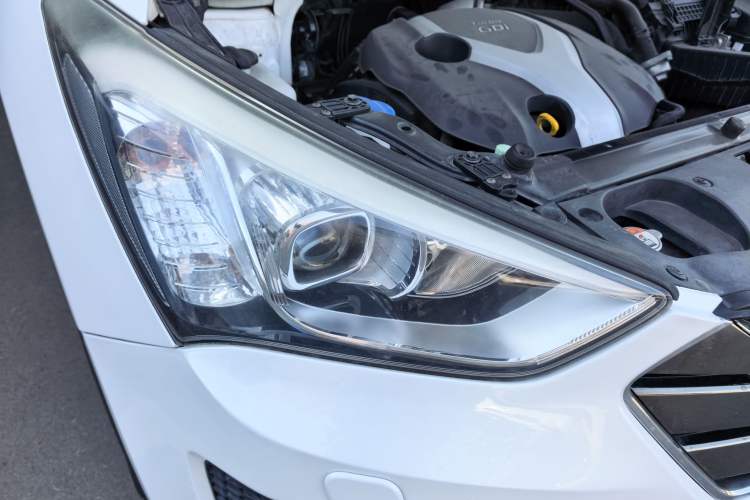 Used Hyundai Santa Fe 2013 2.0T Automatic All-Wheel Drive Prestige Version
