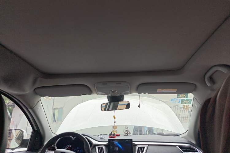 Used Soueast DX7 2015 1.5T Automatic Prestige Model
