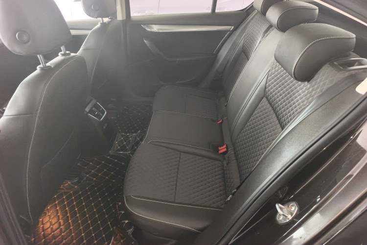 Used Skoda Octavia 2018 TSI230 DSG Luxury Edition