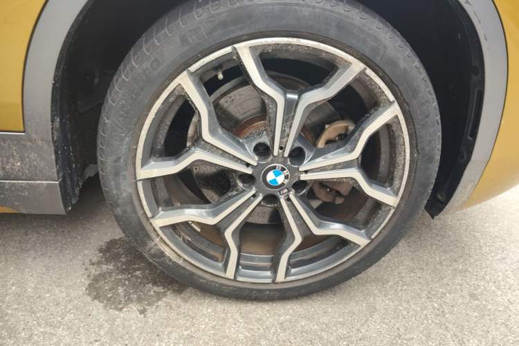 Used BMW X2 2018 sDrive25i Luxury Model with M Off-Road Package China V Emission Standard