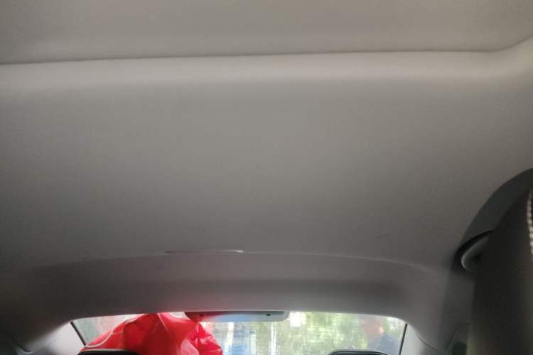 Used Roewe i6 New Energy 2017 45T Hybrid Connect & Smart Enjoyment Edition
