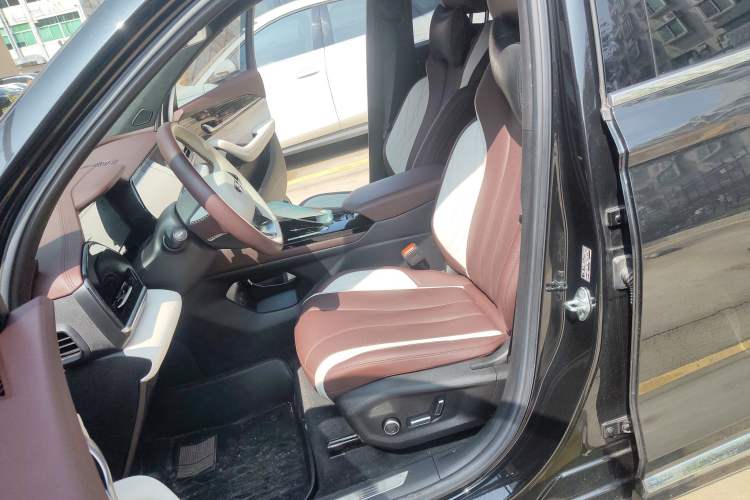 Used Geely Auto Monjaro L 2021 2.0TD DCT EVO Two-Wheel Drive Prestige Version