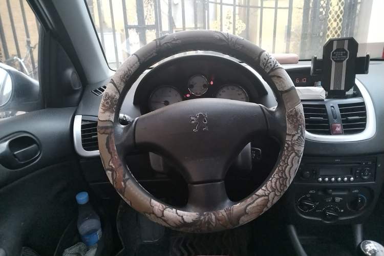 Used Peugeot 207 2011 Sedan 1.4L Manual Yule Edition Steering Wheel