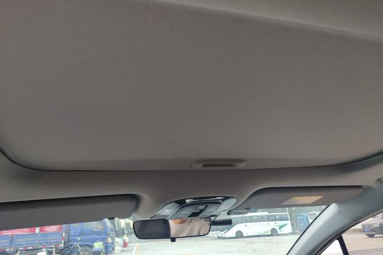 Used Hyundai Custo 2021 270TGDi Prestige LUX Headliner