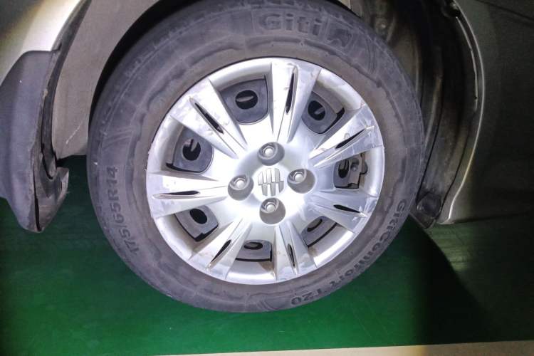 Used Everus S1 2014 1.3L Automatic Comfort Edition