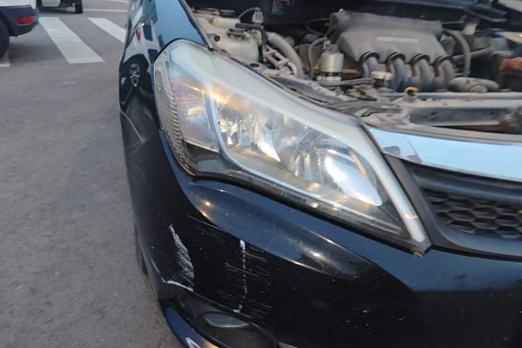Used BYD F3 2014 1.5L Manual Luxury Model Right Front Headlight
