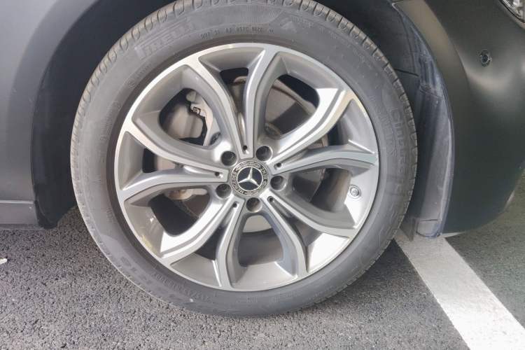 Used Mercedes-Benz E-Class 2022 Updated E 300 L Luxury Edition
