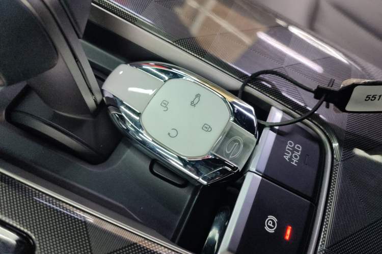 Used GAC Trumpchi EMPOW 2024 270T DCT Yingbao R-Style Edition
