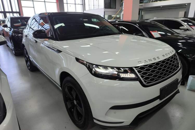 Used Land Rover Range Velar 2020 P250 Front Right 45 Deg