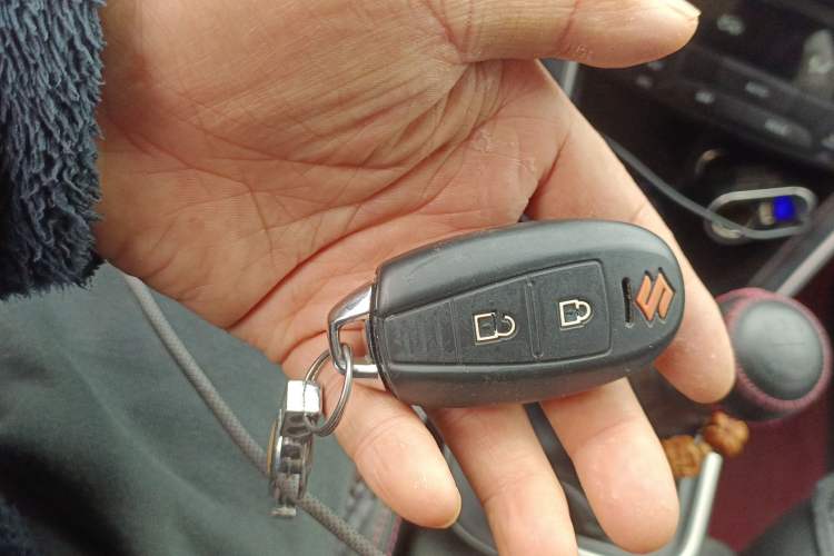 Used Suzuki S-Cross 2014 1.6L Manual Two-Wheel Drive Elite Model Vehicle Key