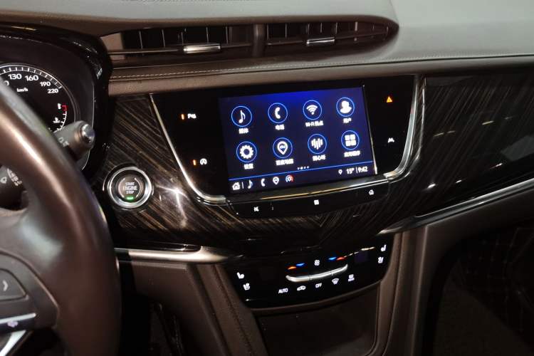 Used Cadillac XT6 2021 2.0T Six-Seater Four-Wheel-Drive Luxury Version