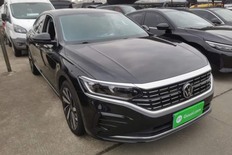 Used Volkswagen Passat 2023 Revised 330TSI Elite Edition